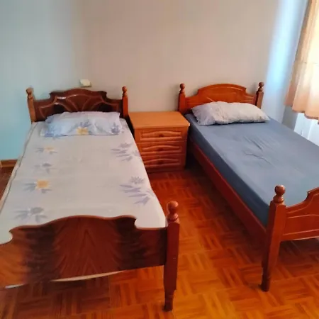 Hostel Adventure