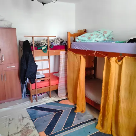 Adventure Hostel Durrës
