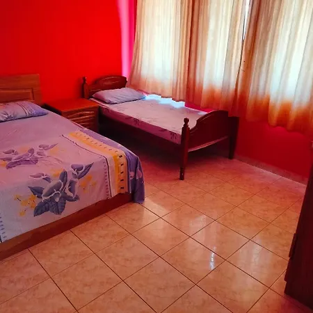 Adventure Hostel Durrës