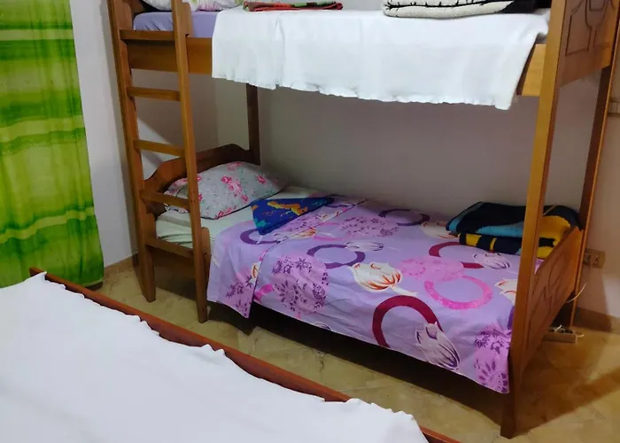 Babil Backpackers * Durrës